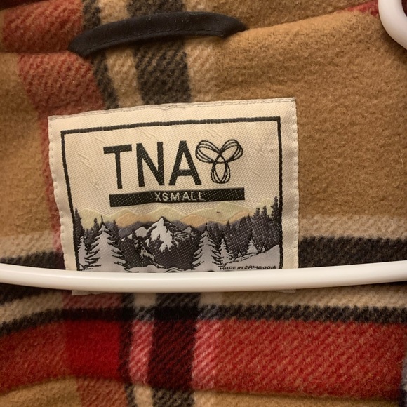 TNA aritzia toggle coat - Picture 5 of 5